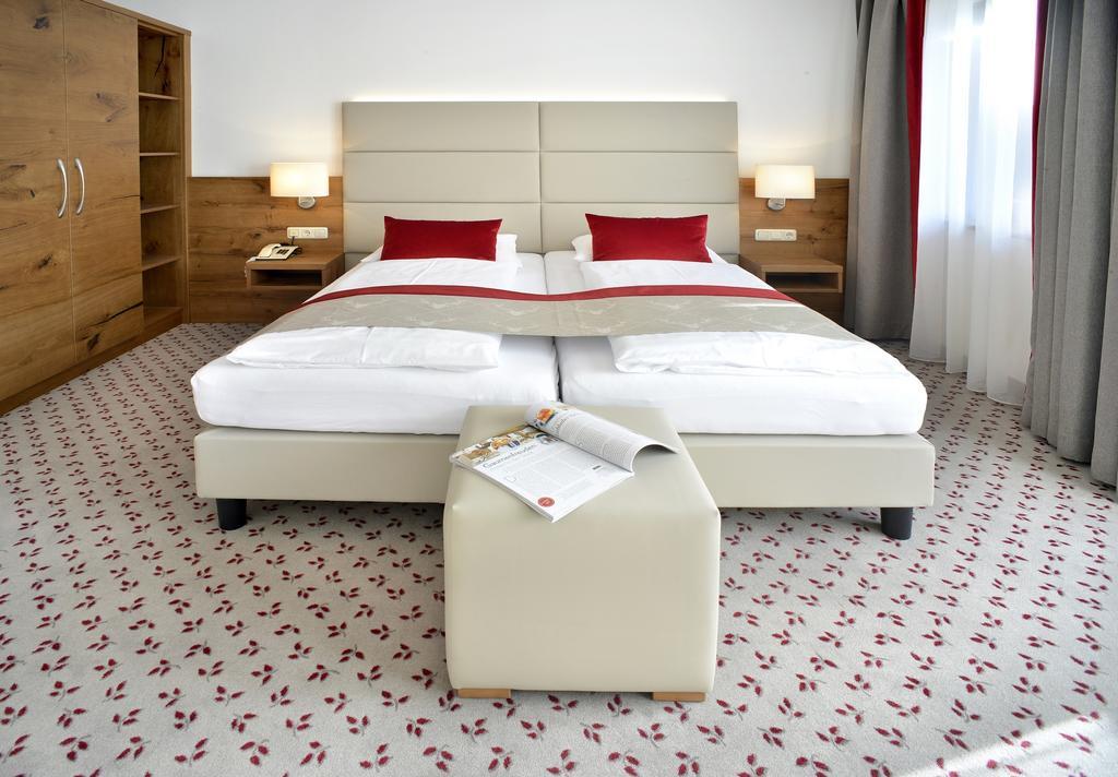 Hotel Brueckenwirt Sankt Johann im Pongau Extérieur photo
