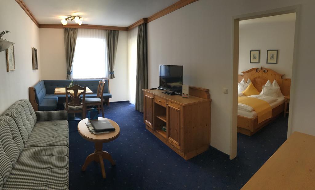 Hotel Brueckenwirt Sankt Johann im Pongau Chambre photo